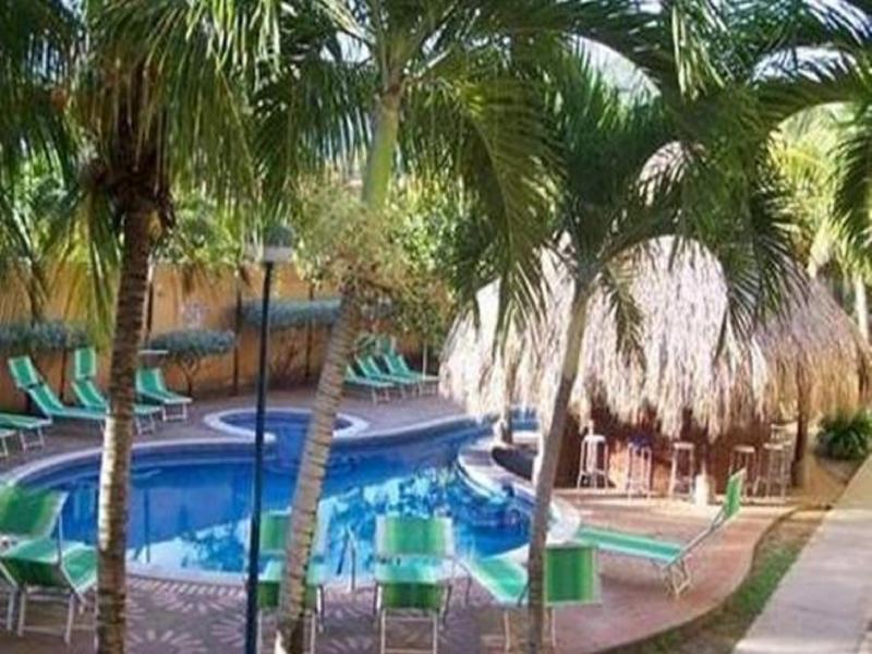Hotel Golden Paradise Playa El Agua Luaran gambar