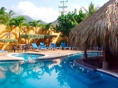 Hotel Golden Paradise Playa El Agua Luaran gambar